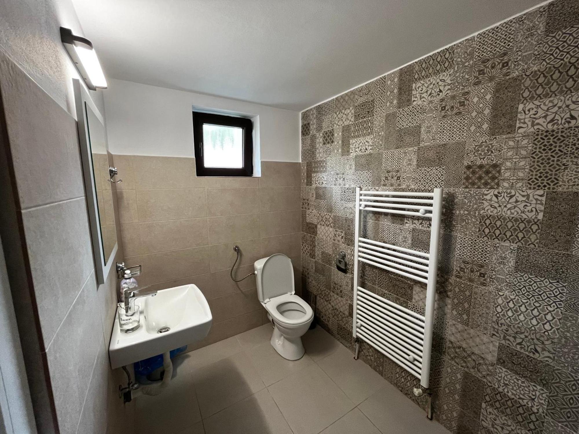 Ge-Lux Villa Incesti ภายนอก รูปภาพ