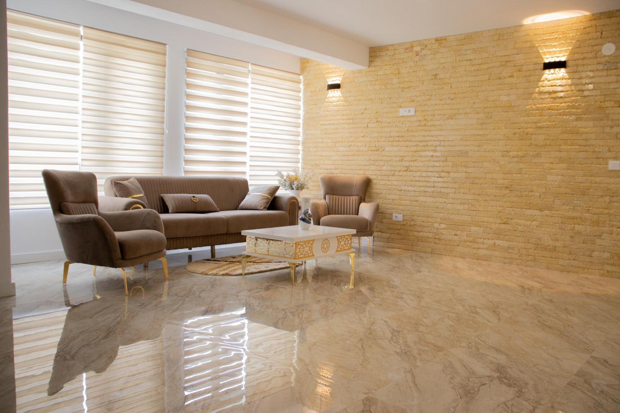 Ge-Lux Villa Incesti ภายนอก รูปภาพ